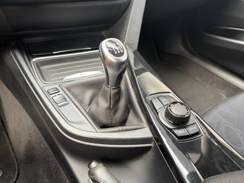 BMW 318 3-serie 318d Executive / Rijdt Goed — photo 12