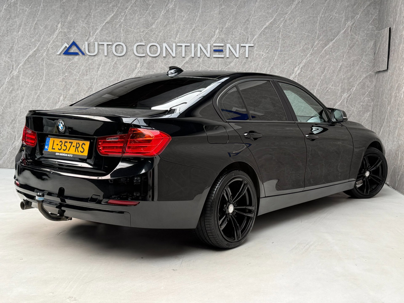 BMW 318 3-serie 318d Executive / Rijdt Goed — photo 2
