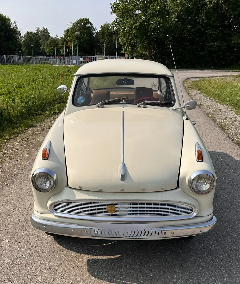 Borgward LLoyd Alexander 600 LP Weiß - 1