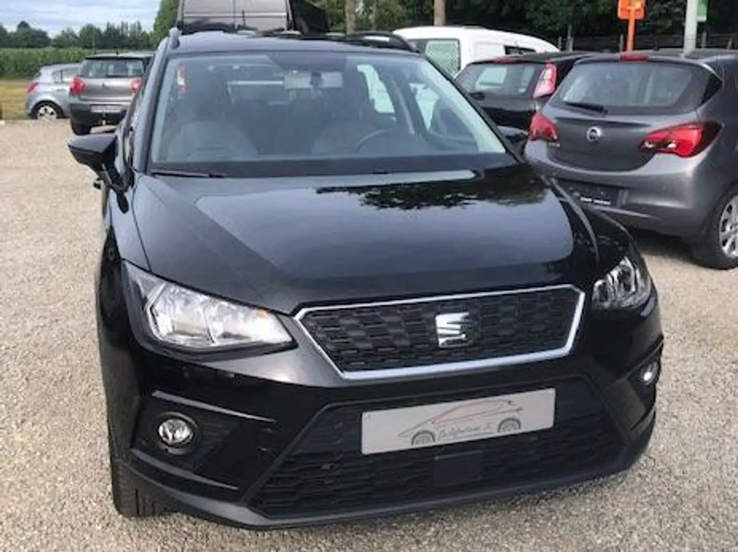 SEAT Arona 1.0 TSI Style (EU6AP) Zwart - 2