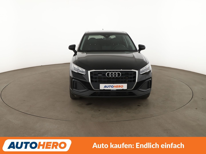 Audi Q2 40 TFSI quattro Aut.*LED*TEMP*CAM*PDC*SHZ*ALU* — photo 9