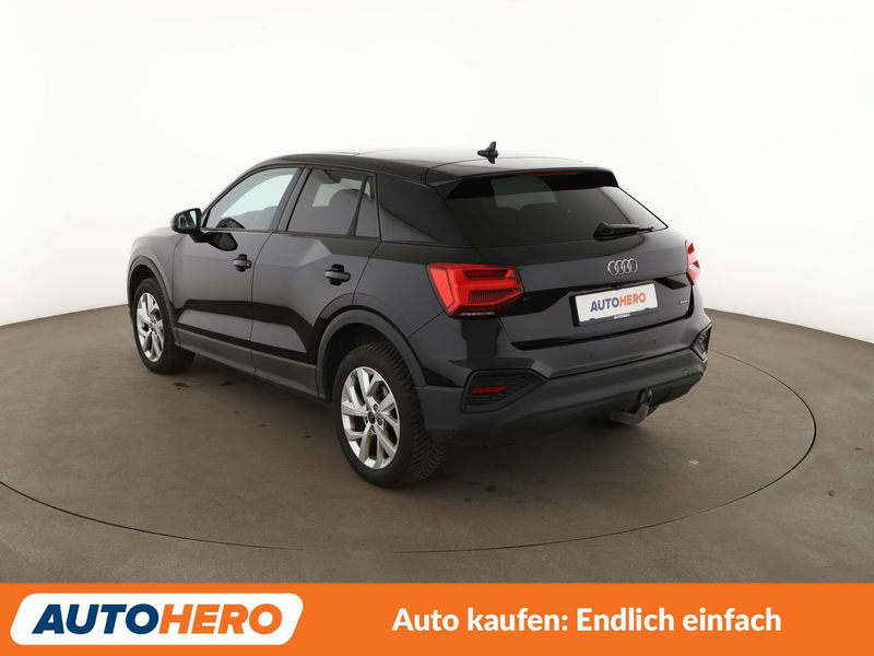 Audi Q2 40 TFSI quattro Aut.*LED*TEMP*CAM*PDC*SHZ*ALU* — photo 4