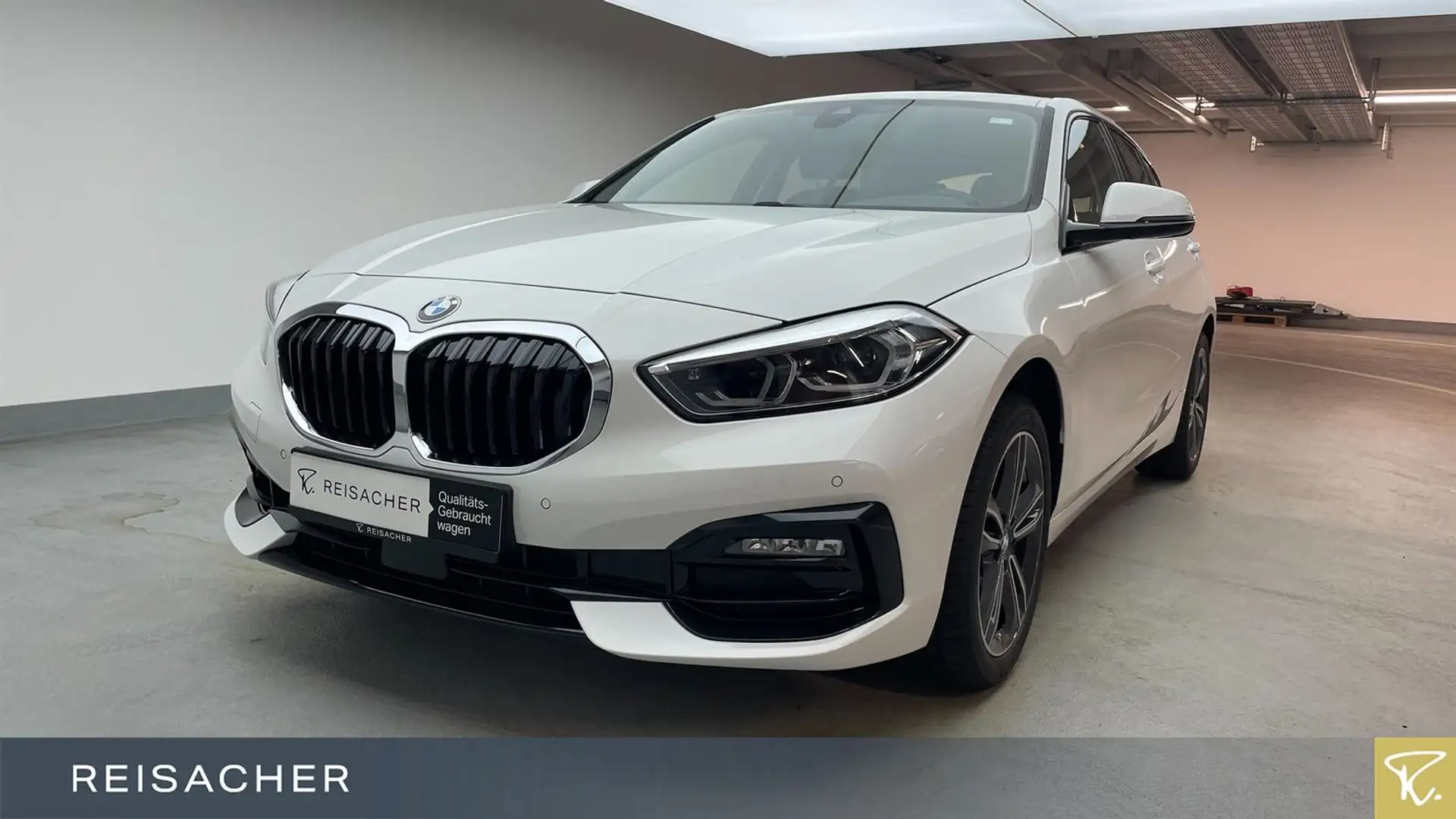 BMW 118 i Sport-Line LCProf Keyless DLS adaptLED FLA Weiß - 1