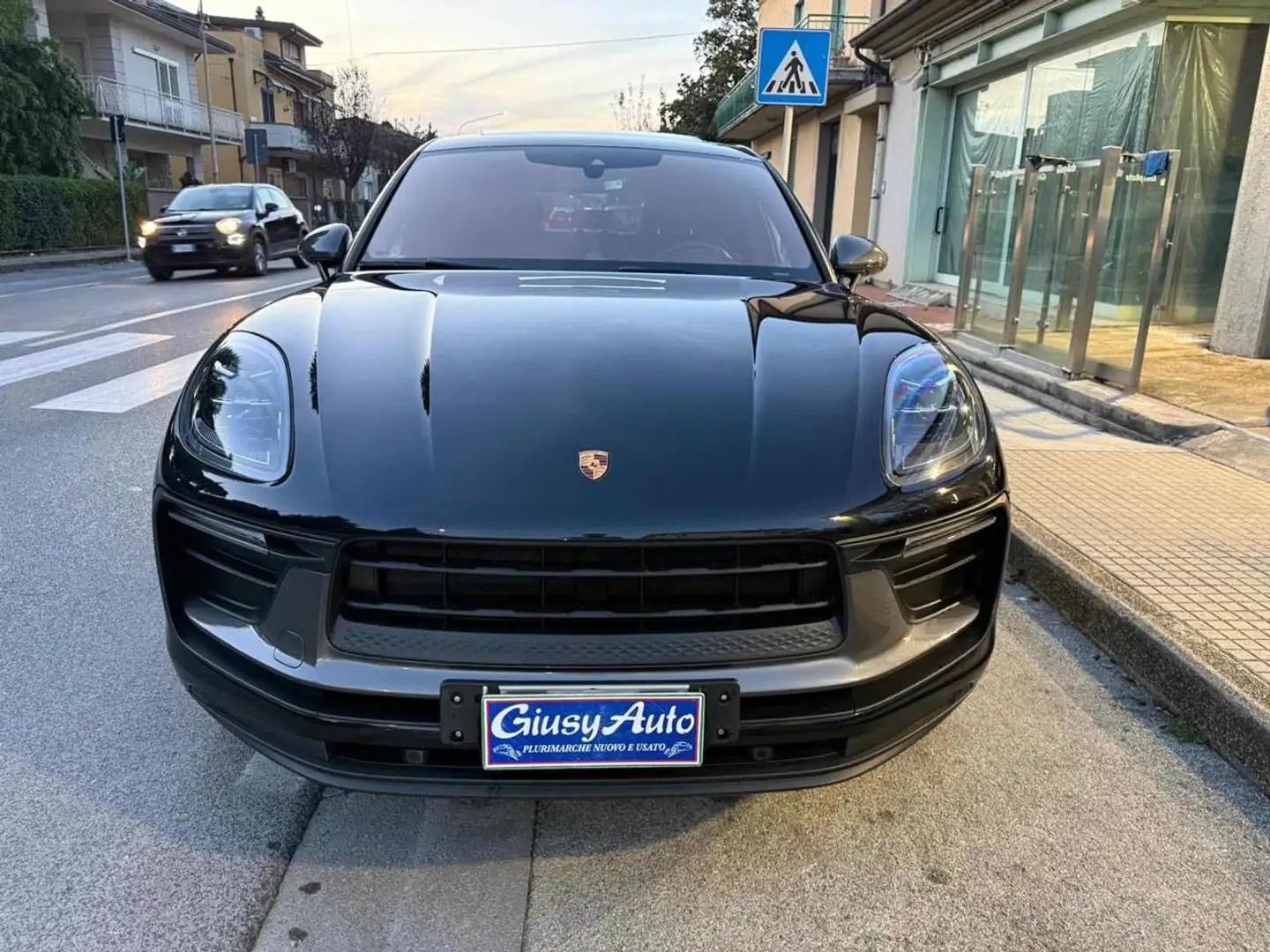 Porsche Macan 2.0 T Nero - 2