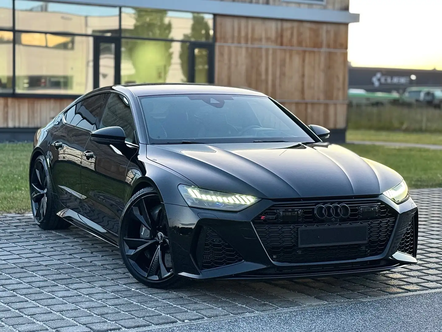 Audi RS7 Sportback 4.0 TFSI quattro *ALL-BLACK, KERAMIK* Schwarz - 1