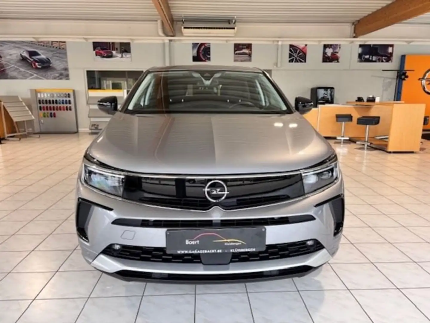 Opel Grandland Buss. Elegance 130Pk/Camera/Gps/Carplay Grijs - 2
