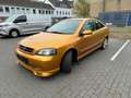 Opel Astra 1.8 16V Coupe Gelb - thumbnail 2