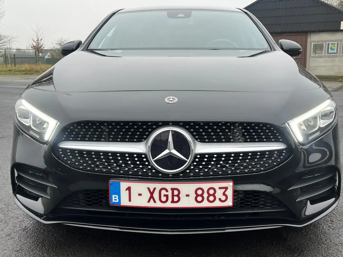 Mercedes-Benz A 200 7G-DCT AMG Line - 1