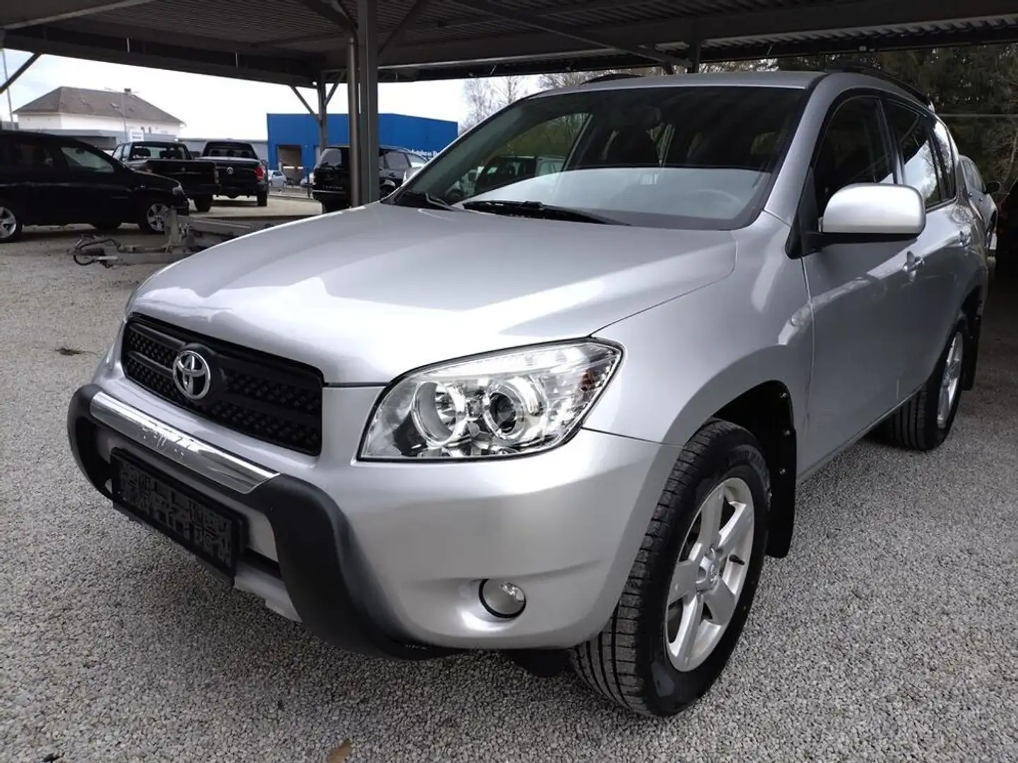 Toyota RAV 4 2,2 D-4D 135 4WD Elegance !2.Besitz! Silber - 1