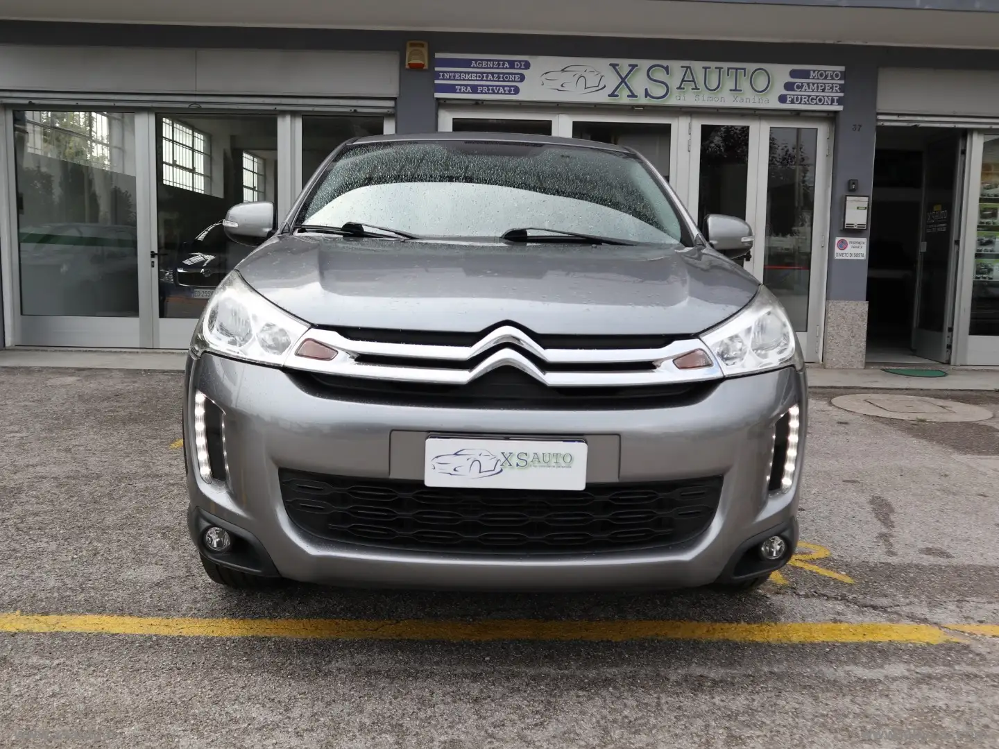 Citroen C4 Aircross 1.6 e-HDi 115 Seduction Plateado - 2