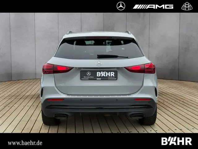 Mercedes-Benz Gla view 8