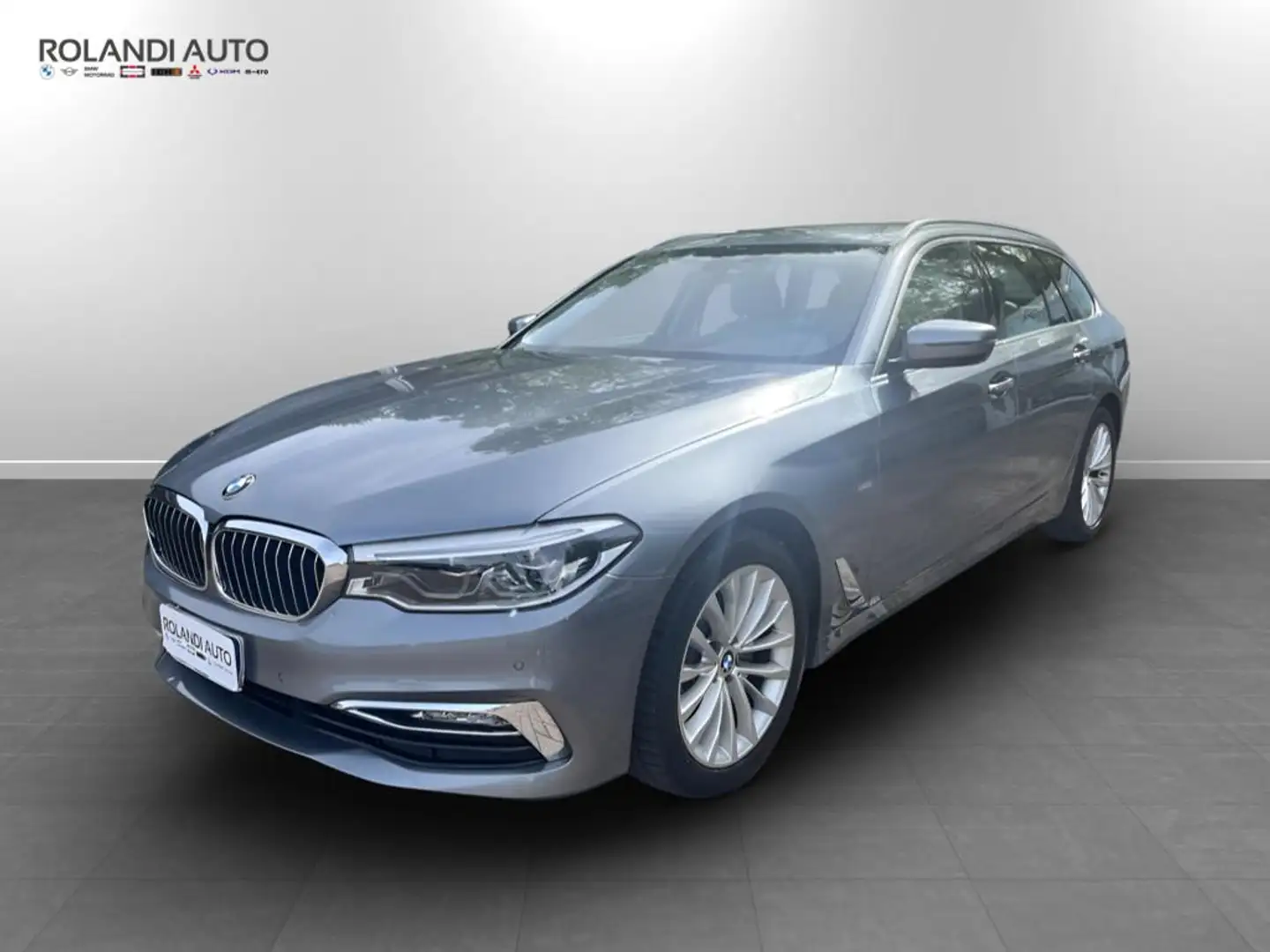 BMW 520 d Touring Luxury auto Grigio - 1