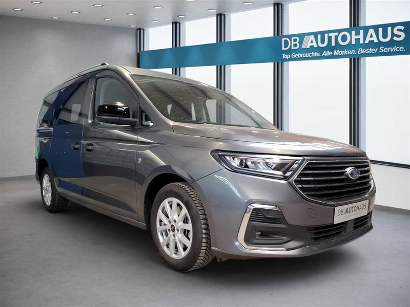 Ford Grand Tourneo Titanium 2.0 EcoBlue — photo 2