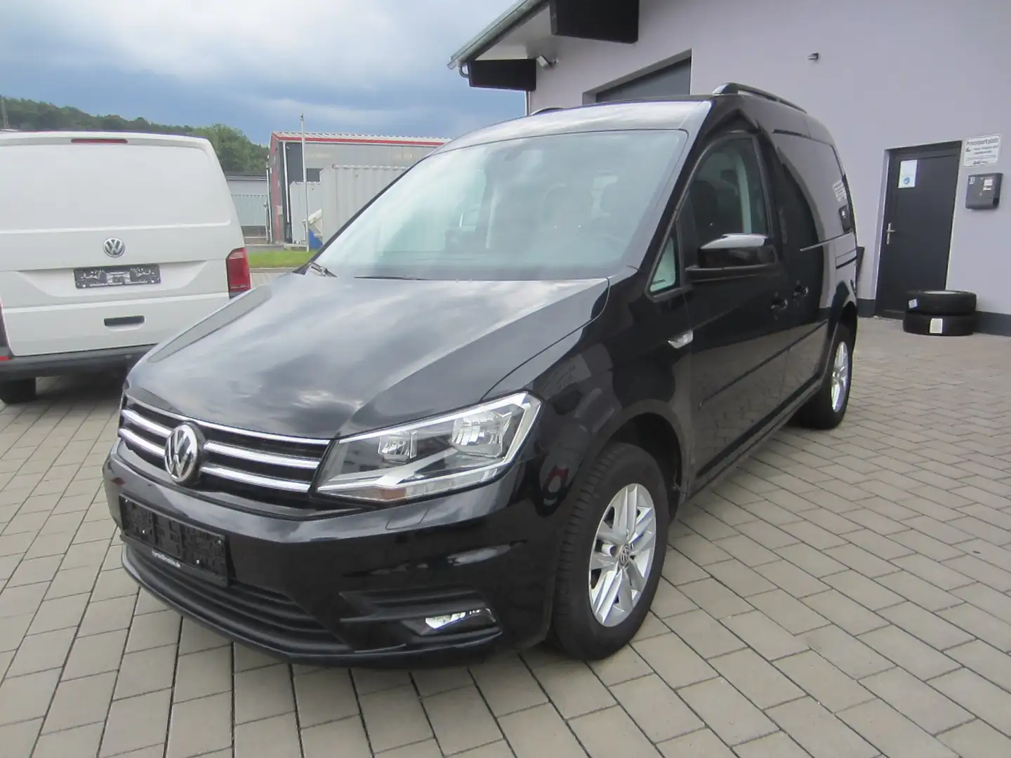 Volkswagen Caddy Comfortline,Navi,PDC,MFL,1-Hand Negro - 1