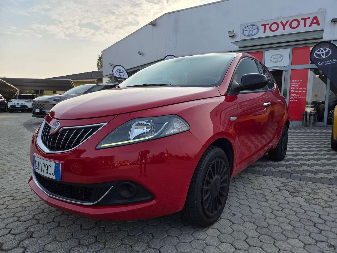 Lancia Ypsilon Ypsilon III 2021 1.0 firefly hybrid Silver s