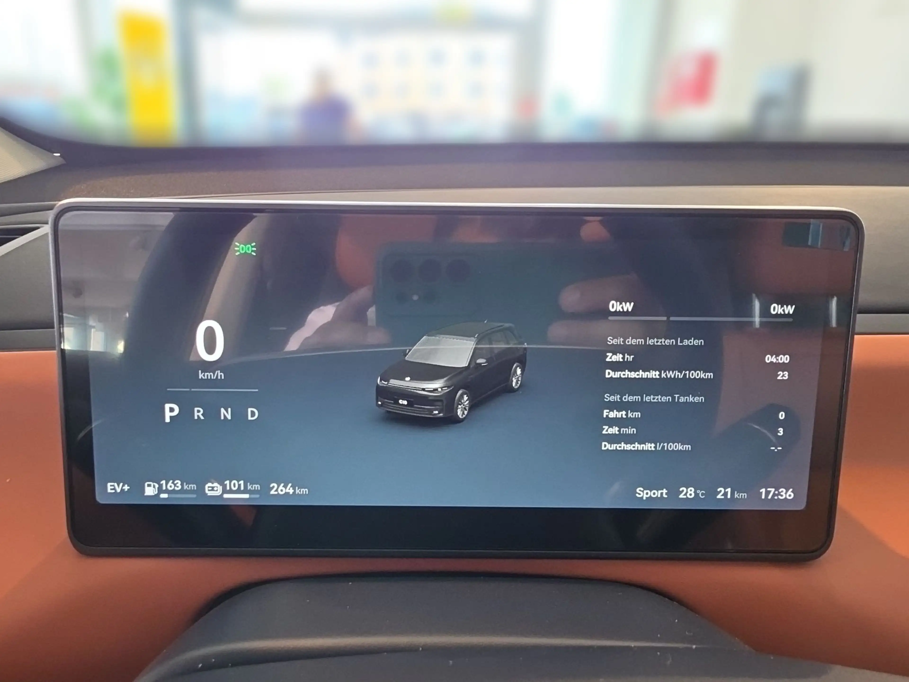 Leapmotor C10 Hybrid-EV Design — photo 13