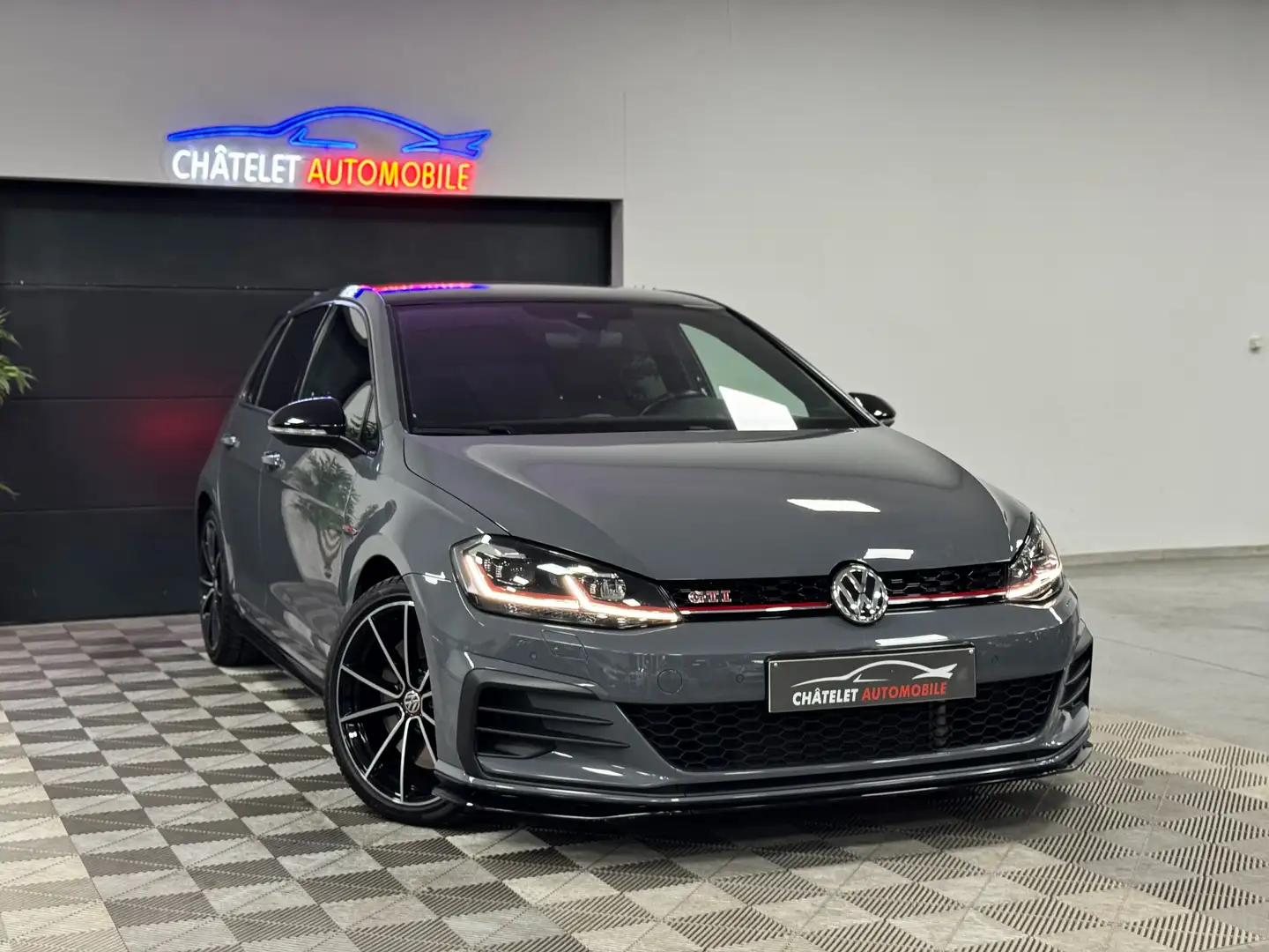 Volkswagen Golf GTI Golf 2.0 TSI TCR état neuf Garantie 12 mois - 2