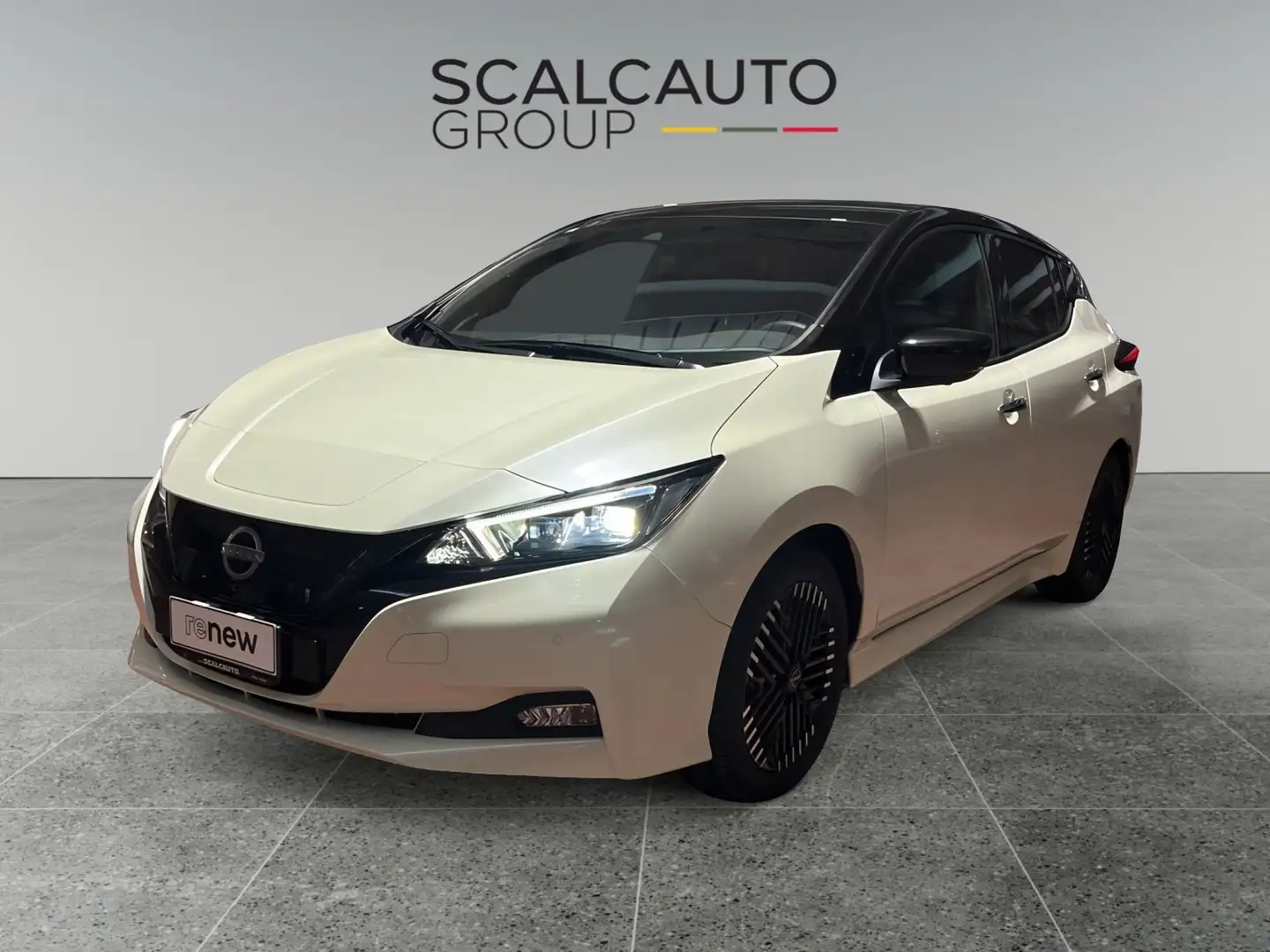 Nissan Leaf Leaf N-Connecta 40 kWh Bianco - 1