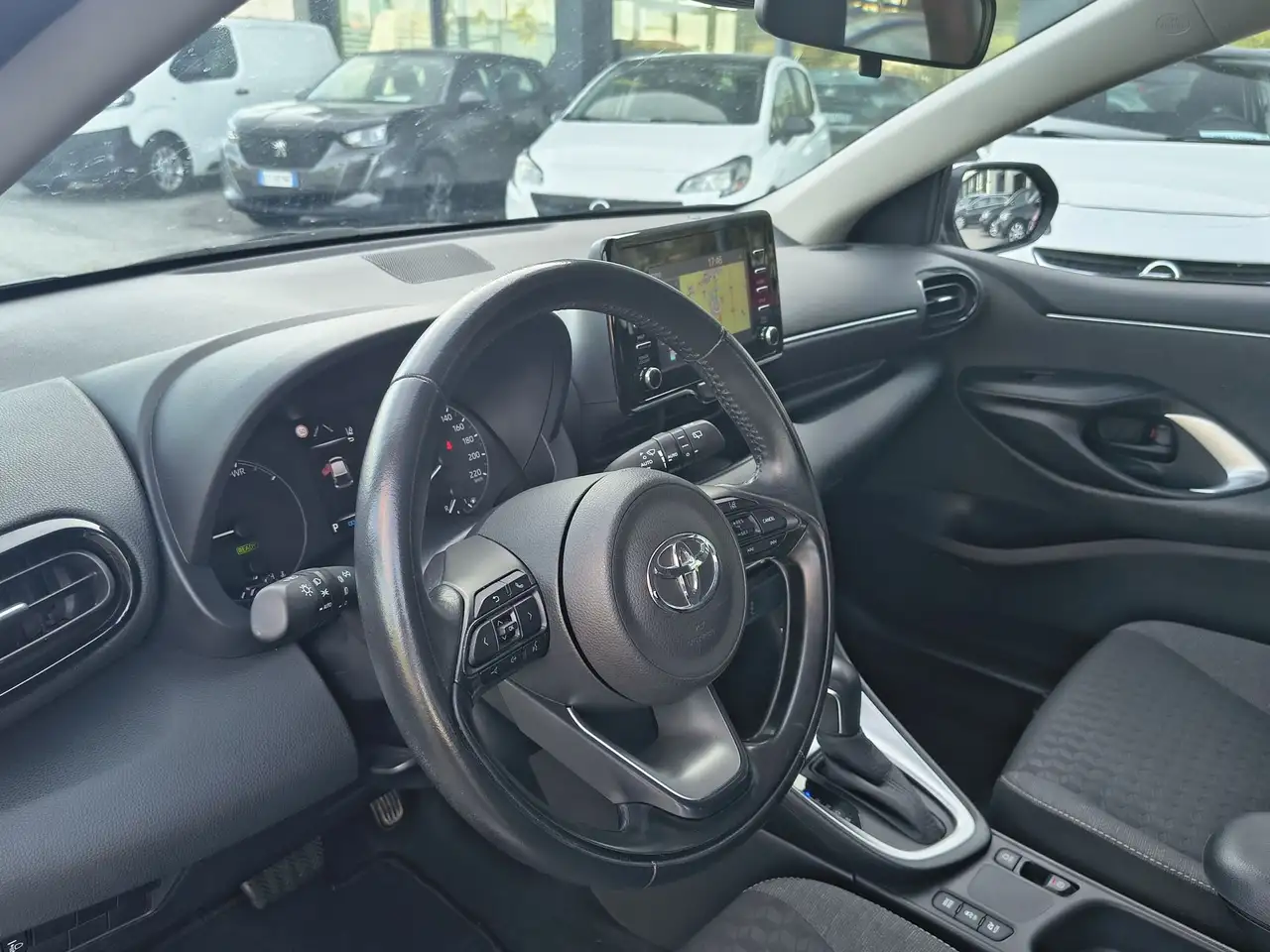 Toyota Yaris 1.5 Hybrid 116 CV Business NEOPATENTATO, миниатюра 9
