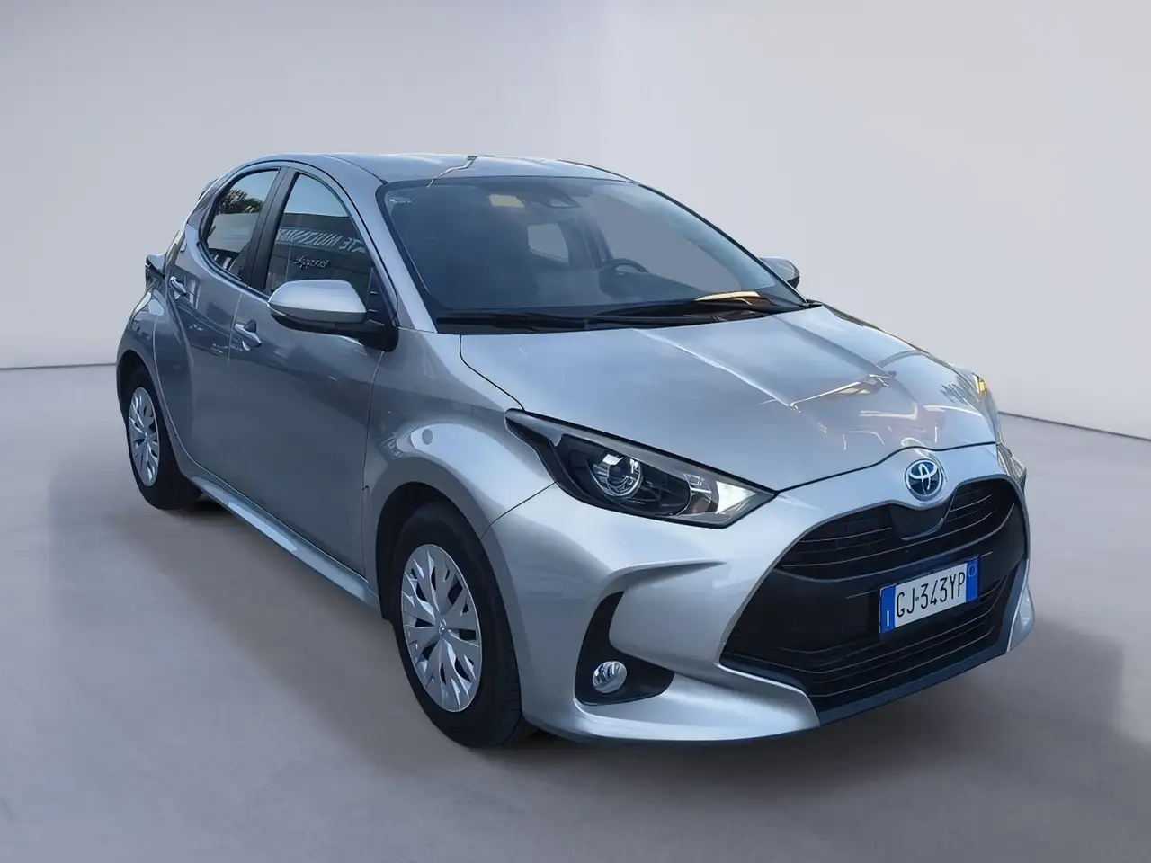 Toyota Yaris 1.5 Hybrid 116 CV Business NEOPATENTATO, миниатюра 3