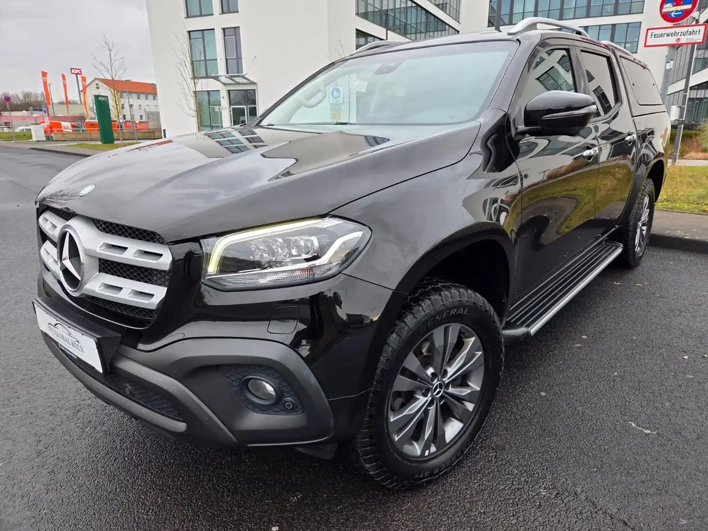 Mercedes-Benz X 250 d 4Matic Edition Progressiv,360°Hardtop Noir - 2