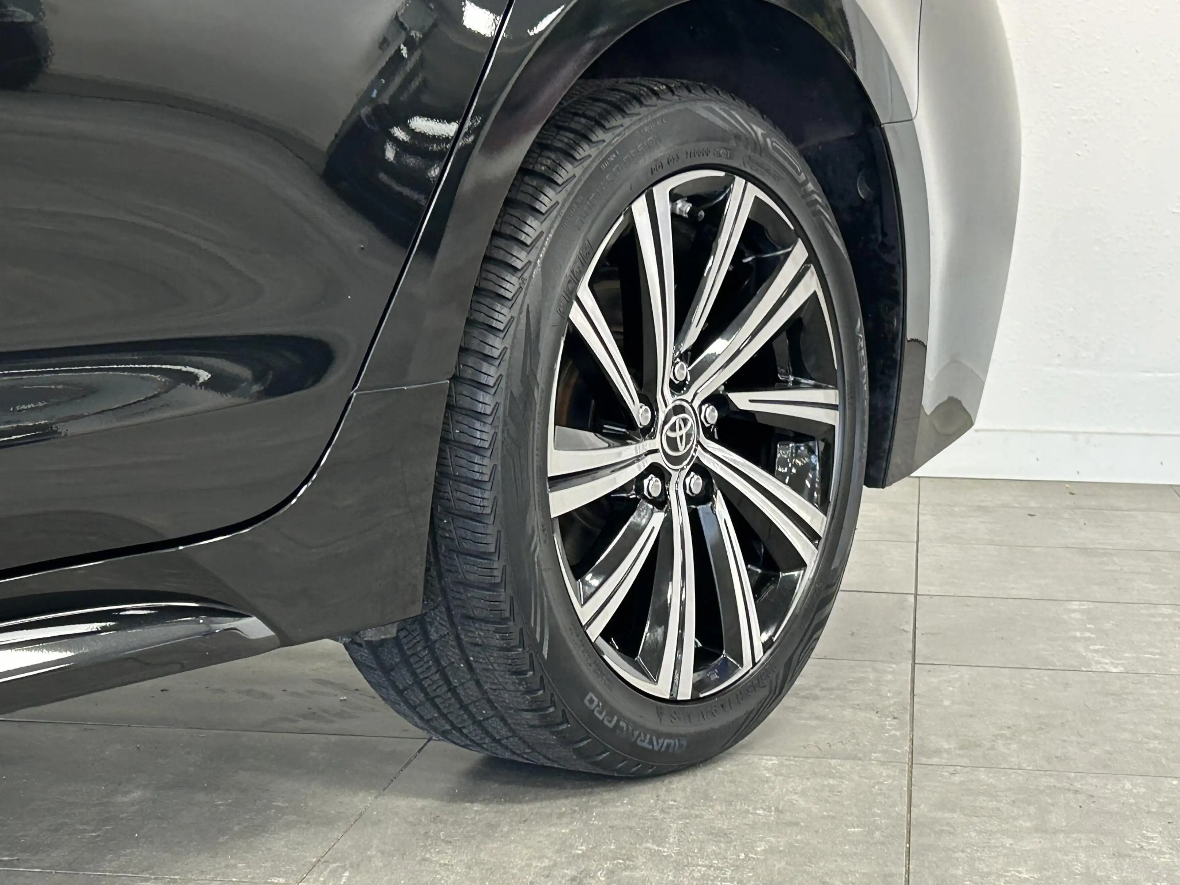 Toyota Corolla Touring Sports 1.8 Hybrid Dynamic | CAMERA | LED | — photo 16