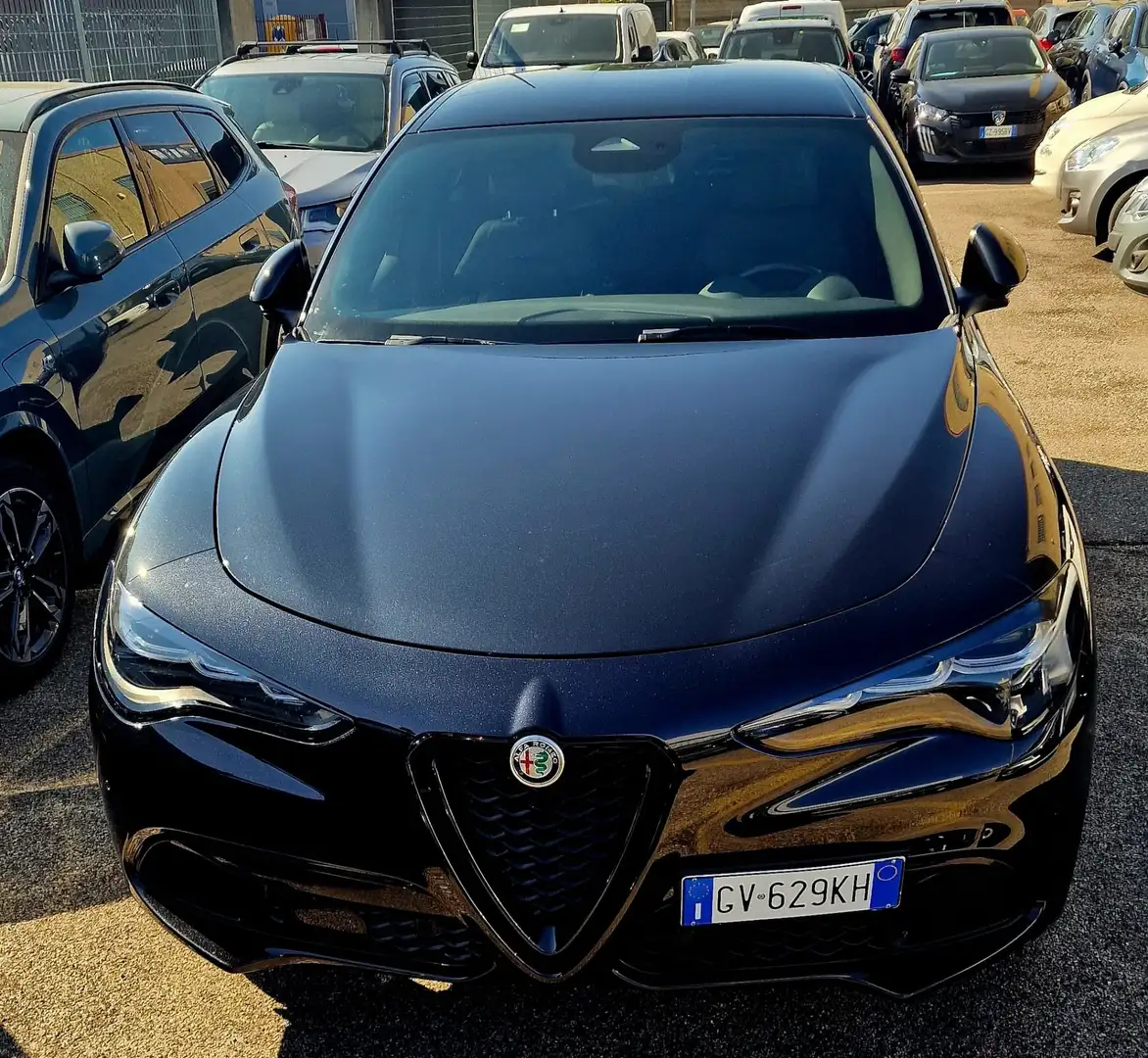 Alfa Romeo Stelvio 2.2 TD Veloce Q4 210cv AT8 Noir - 2