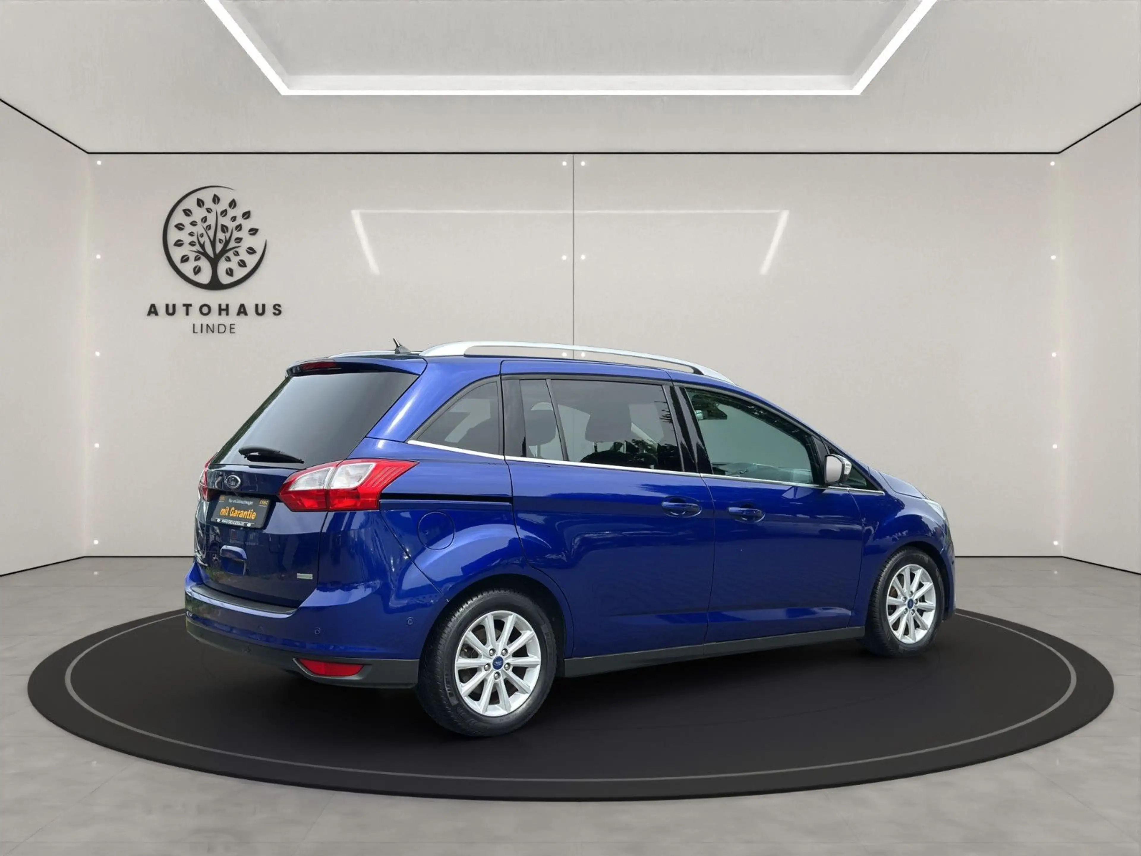 Ford Grand C-Max 1,5 EcoBoost 110kW Titanium 6 Sitze — photo 5