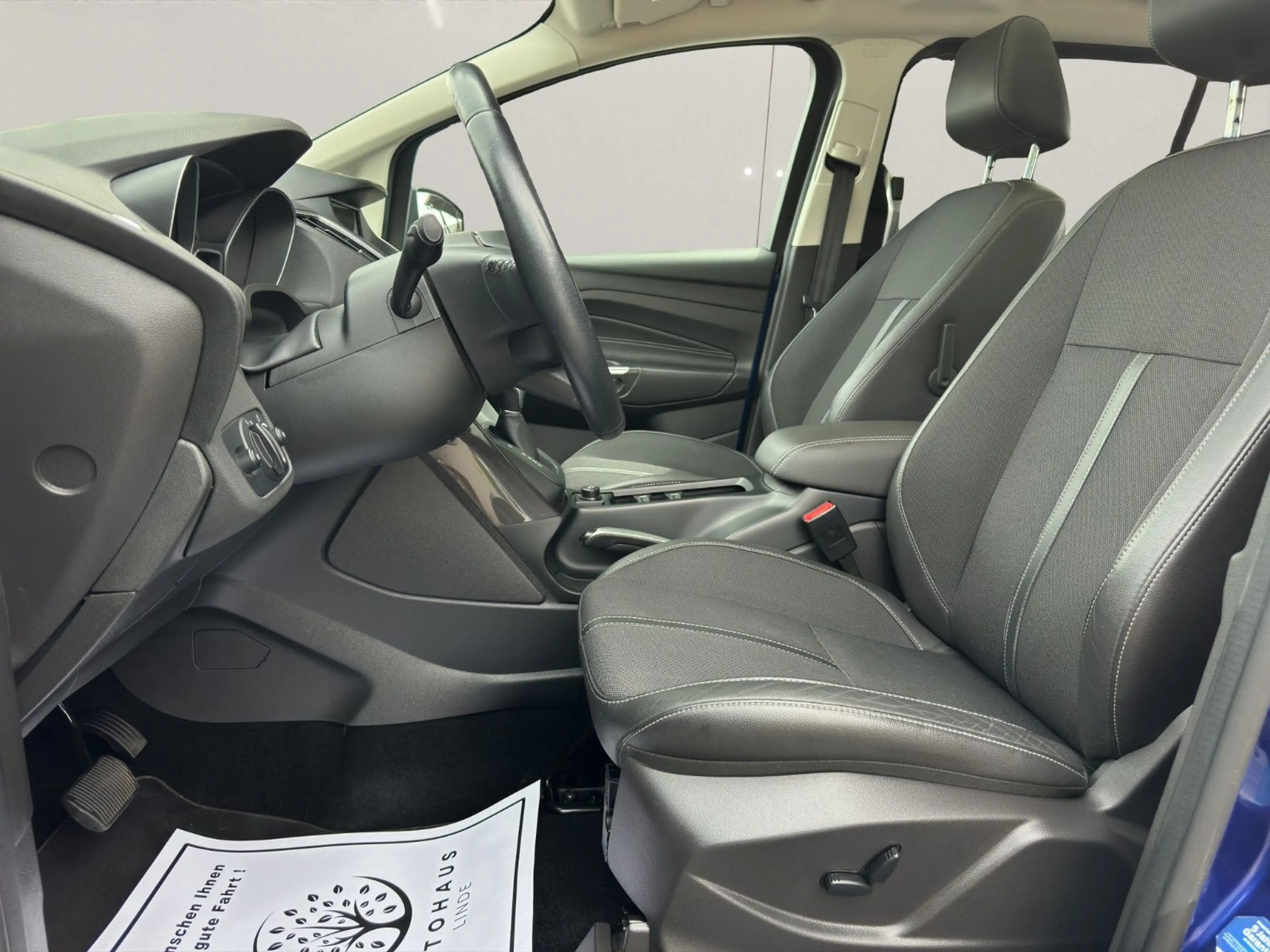 Ford Grand C-Max 1,5 EcoBoost 110kW Titanium 6 Sitze — photo 19