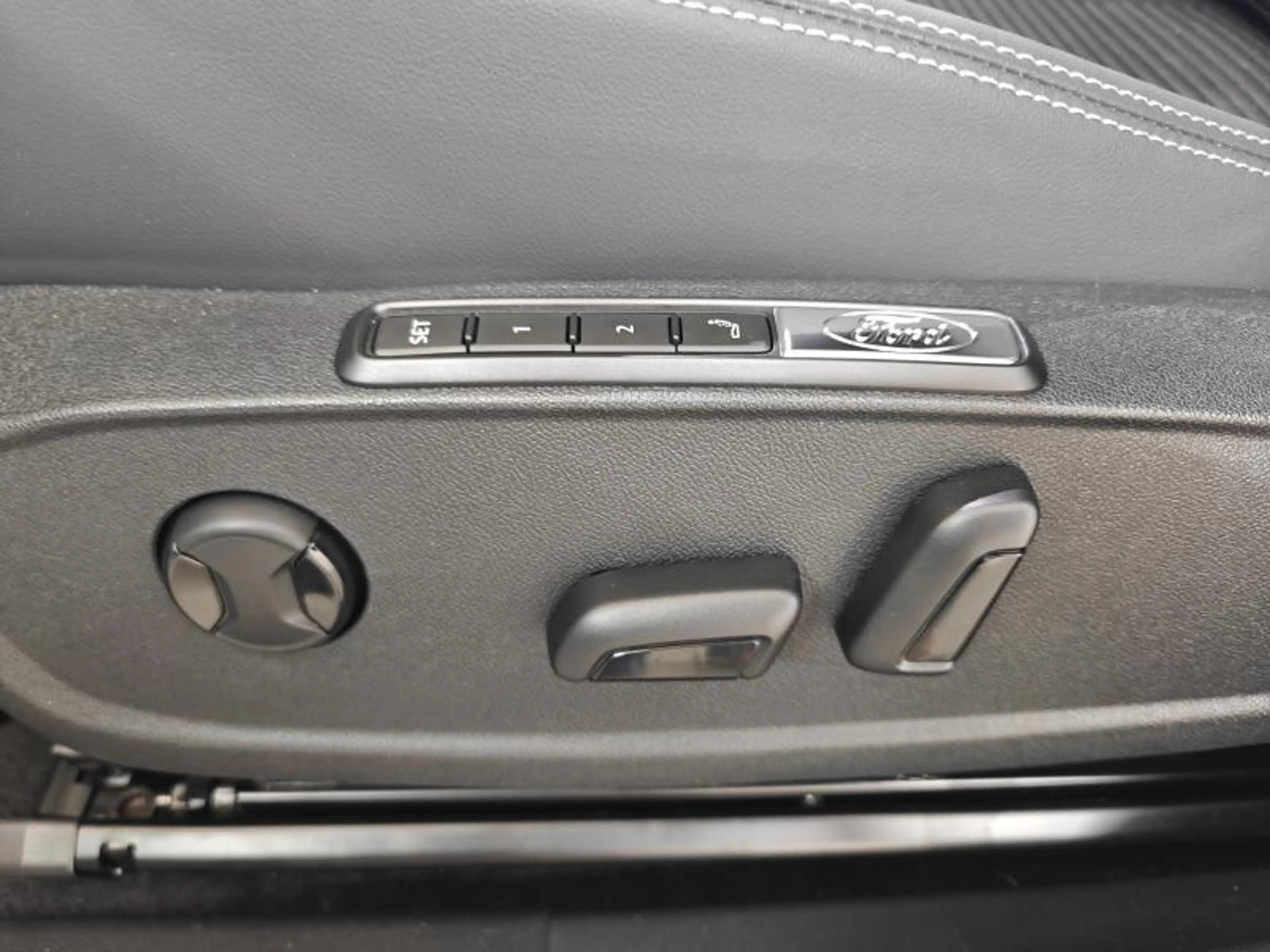 Ford Capri Premium 79kWh - AWD - Driver ass pack - AGR seat p — photo 5