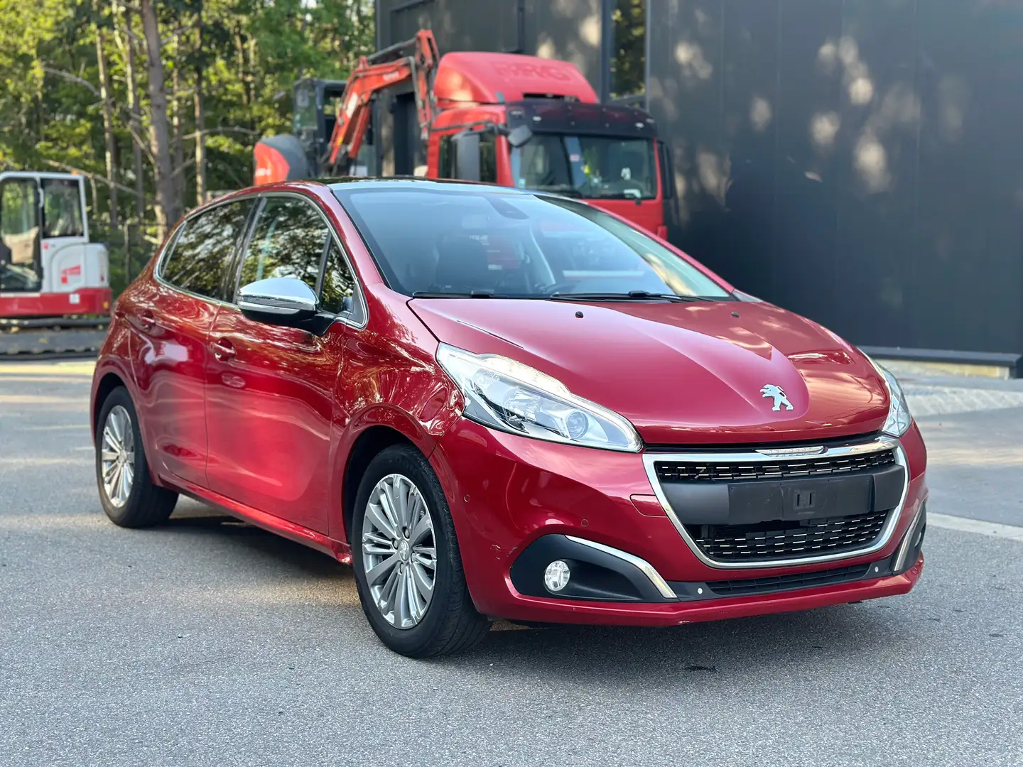 Peugeot 208 208 Allure *PANO*AUTOMAAT*KLIMA*CRUISE*FULL OPTION Rouge - 1