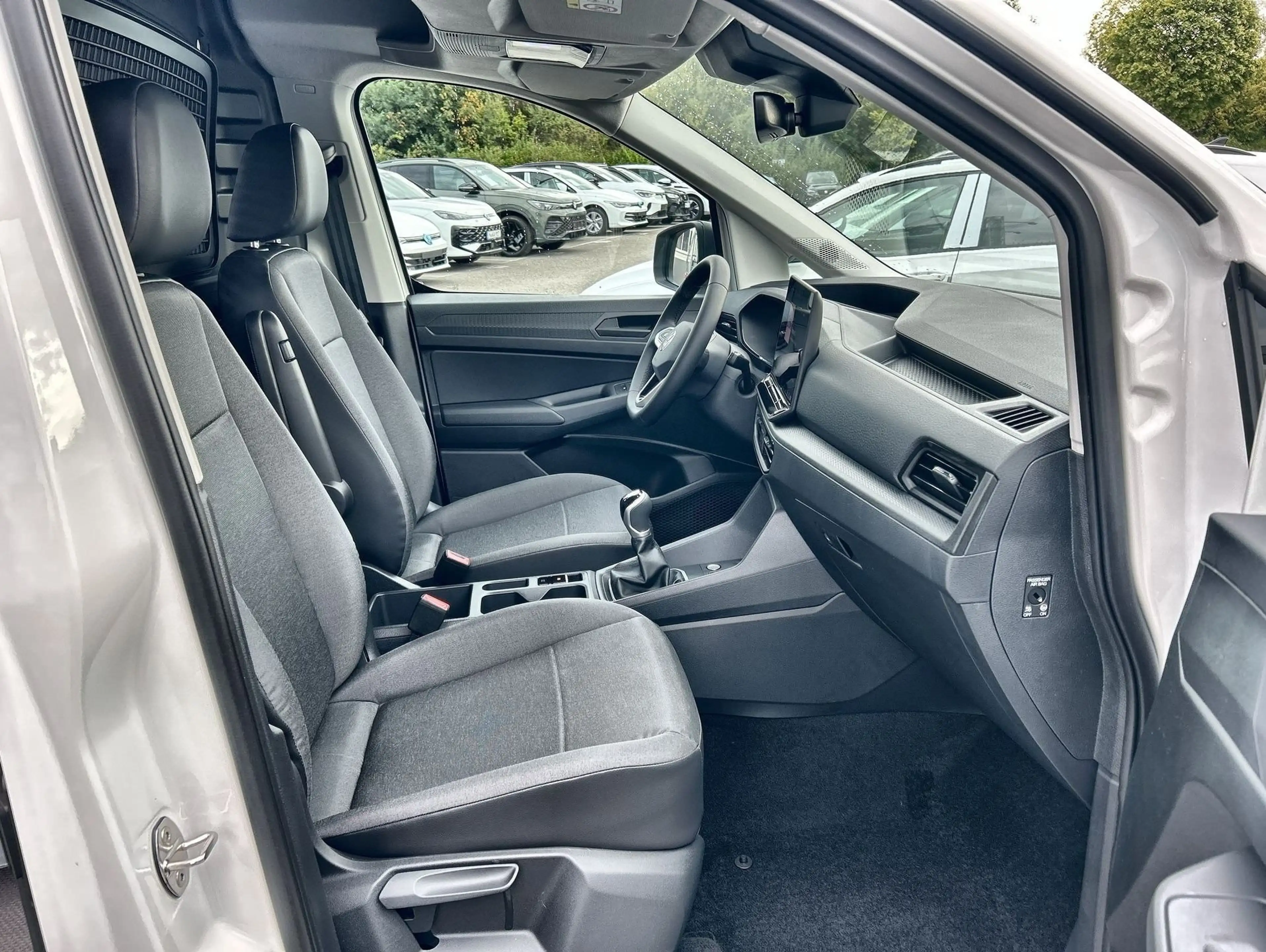Volkswagen Caddy Cargo Motor: 2.0 l TDI EU6 SCR 75 kW Getriebe: 6-G — photo 15