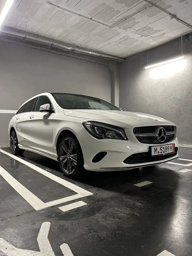Mercedes-Benz CLA 200 Shooting Brake - 2