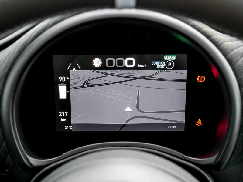Abarth 500e 42 kWh Turismo — photo 10
