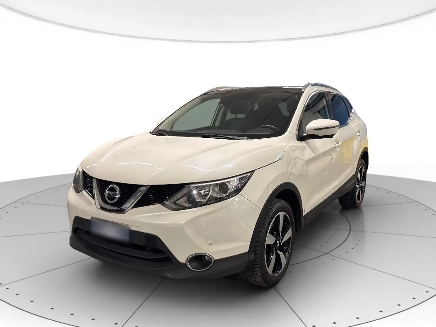 Nissan Qashqai 1.5 dci N-Connecta 110cv Weiß - 1