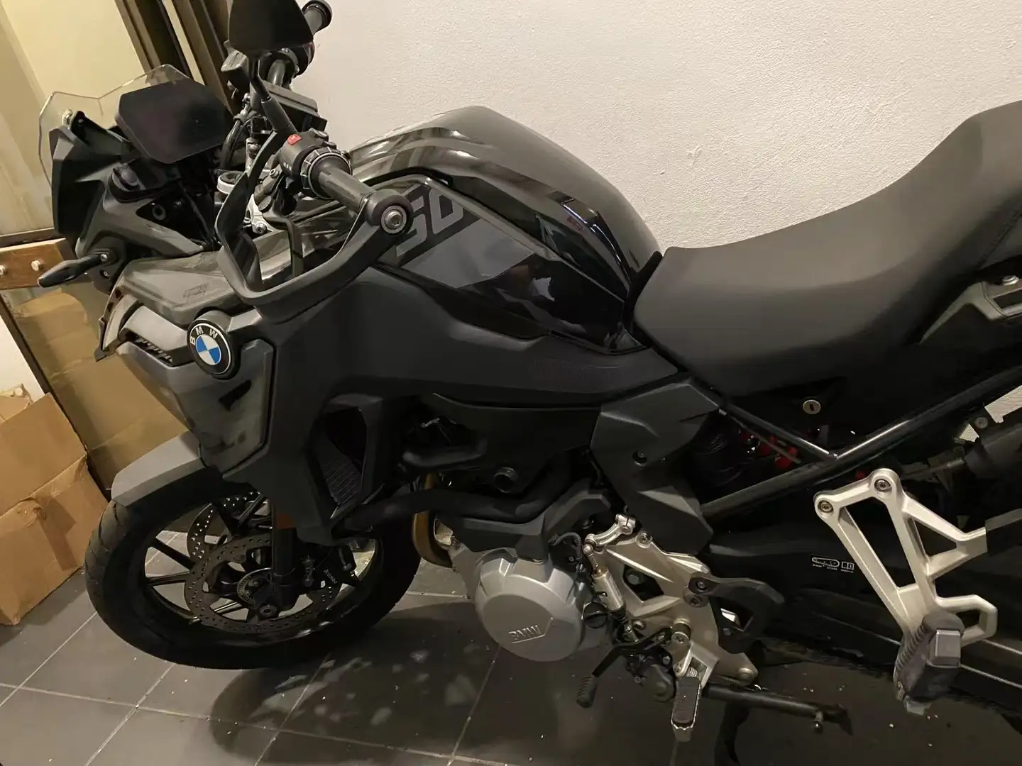 BMW F 750 GS Noir - 2