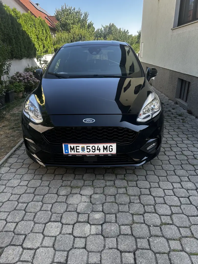 Ford Fiesta ST-Line Schwarz - 1
