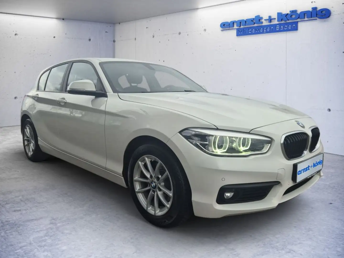 BMW 120 120i Aut. Advantage Blanc - 2