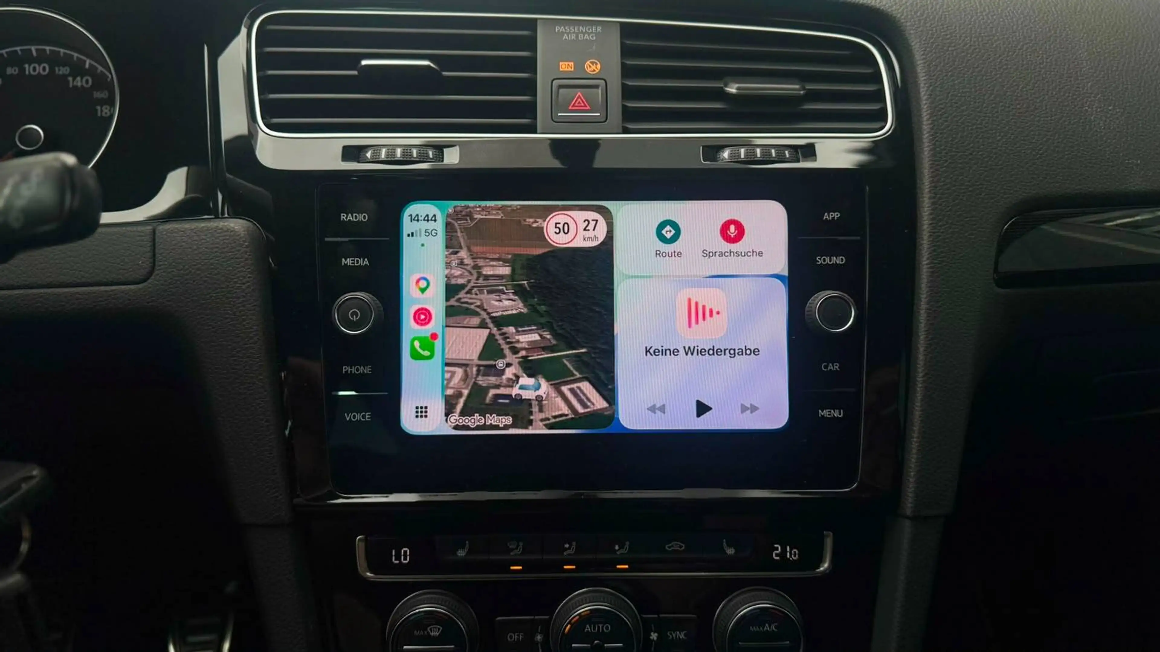 Volkswagen Golf CARPLAY/ABSTANDSTEMPOMAT/SITZHEIZUNG — photo 13