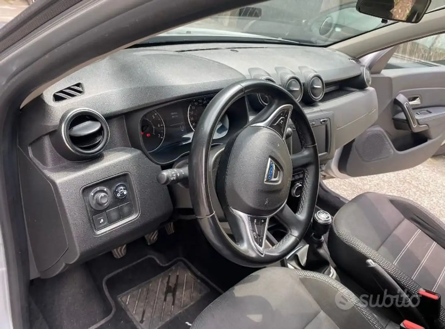 Dacia Duster Duster II 2021 1.0 tce 15th Anniversary Argento - 2