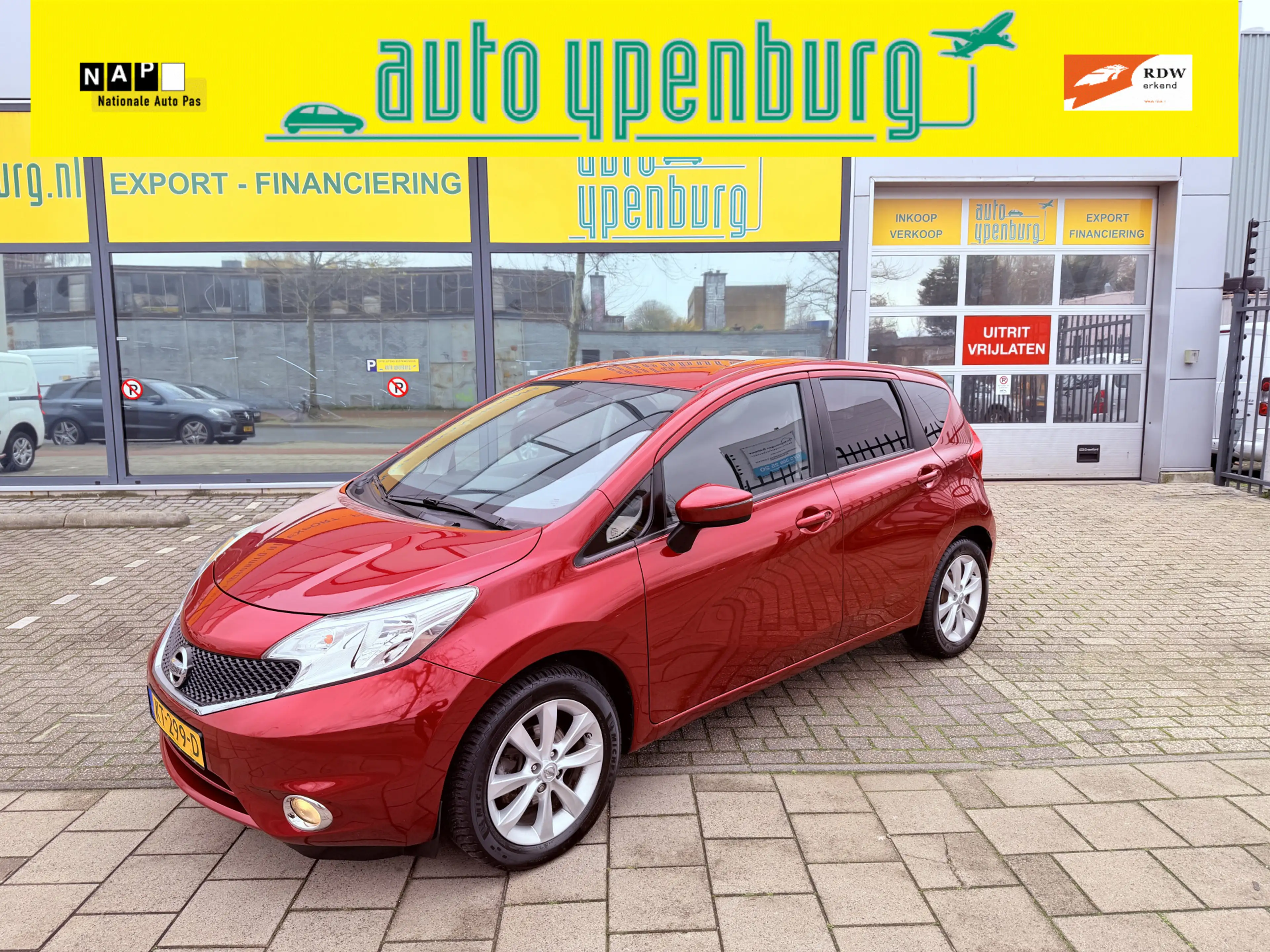 Nissan Note 1.2 DIG-S Connect Edition * 84.361 Km * Navi * Cli