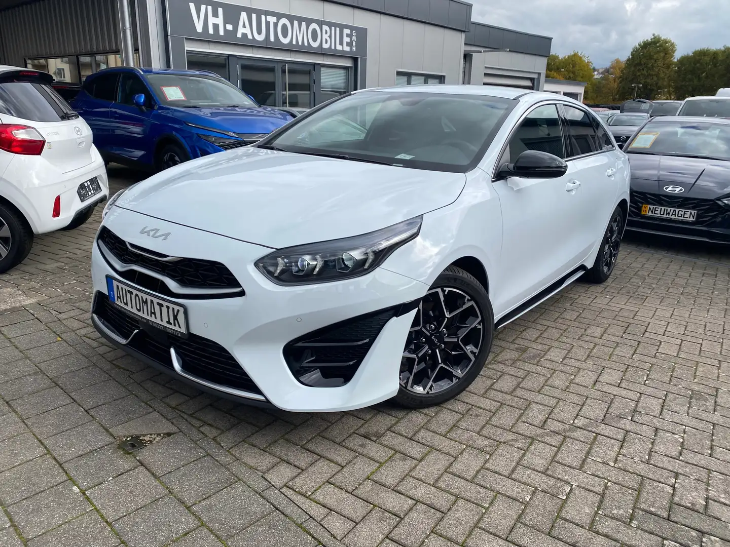 Kia ProCeed / pro_cee'd DCT> LINE*el.Heckklappe*NAVI*Teilleder*Totwinkel Weiß - 1