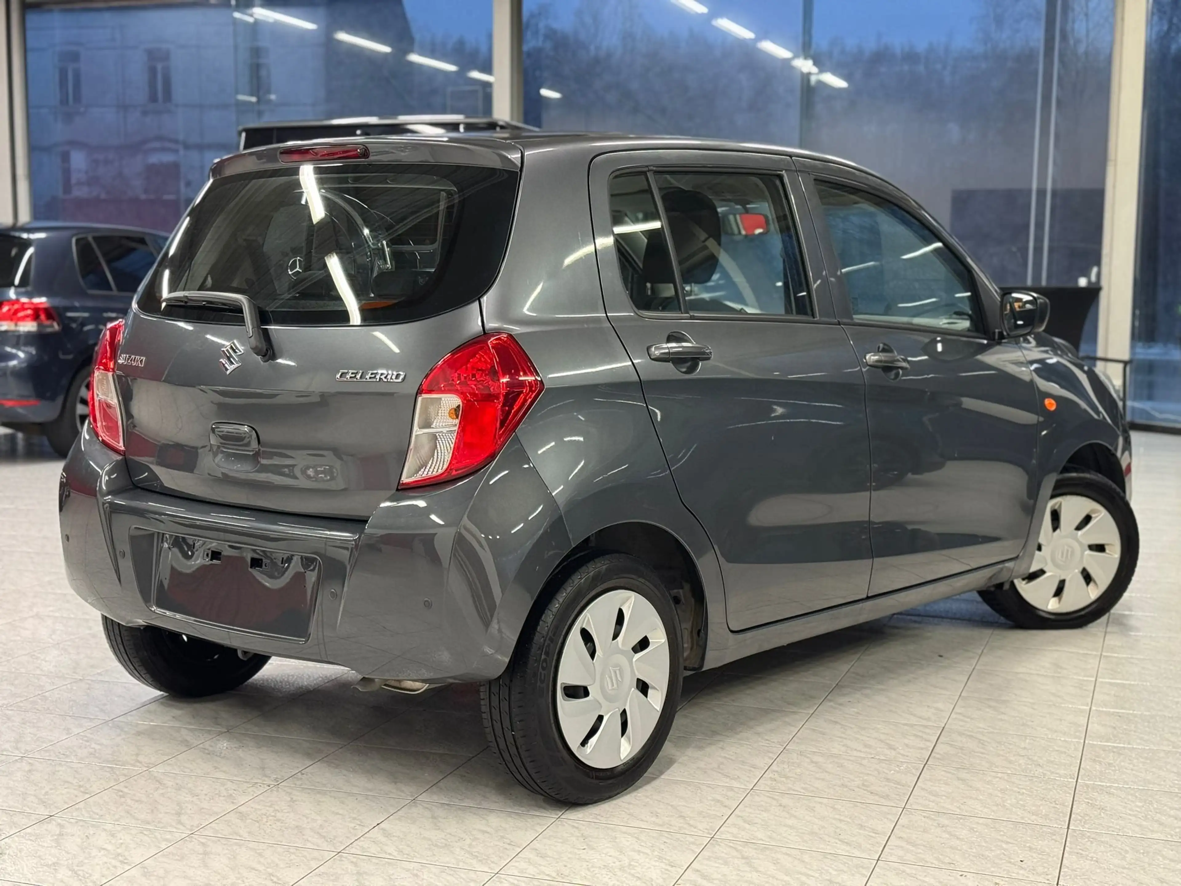 Suzuki Celerio 🟩1.0 ESSENCE 68CV - AUTOMATIQUE - AIRCO — photo 4