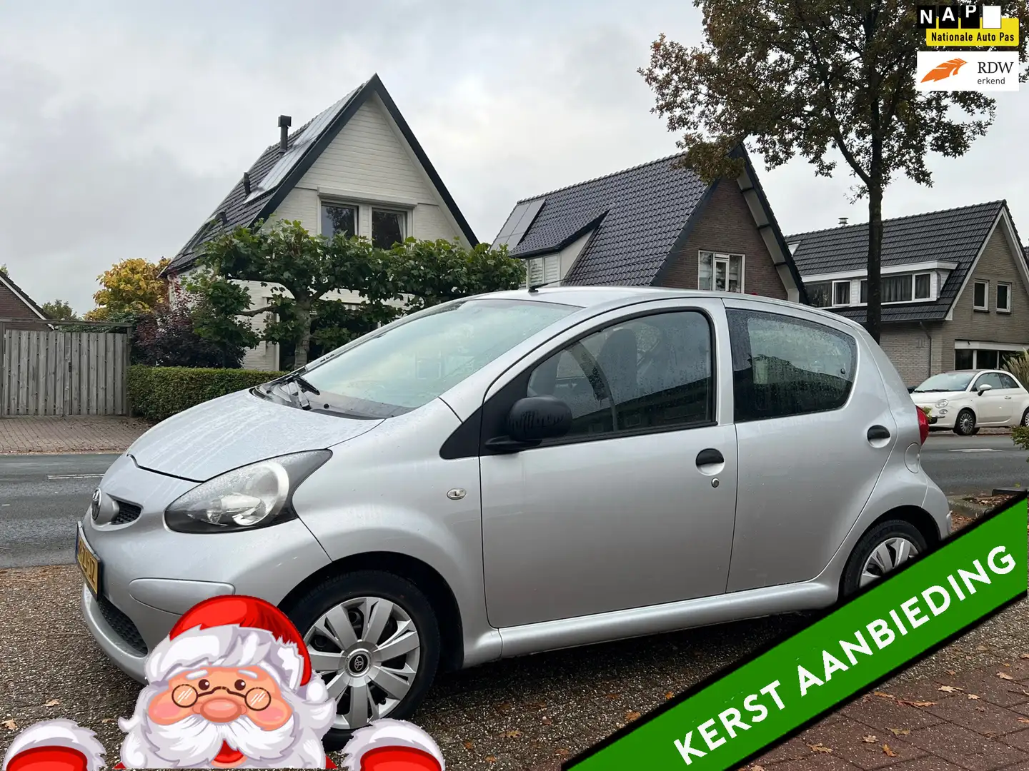 Toyota Aygo 1.0-12V 5 Deurs - NL-AUTO NAP! Grijs - 1
