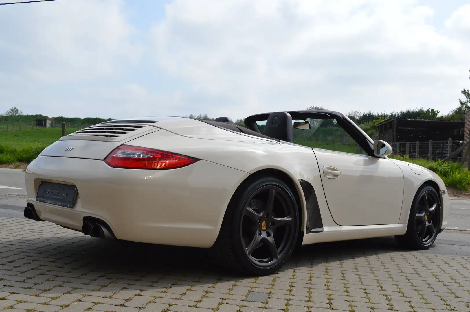 Porsche 911 997.2 Carrera Cabriolet 3.6i PDK 1 HAND 53.000 km Beige - 2