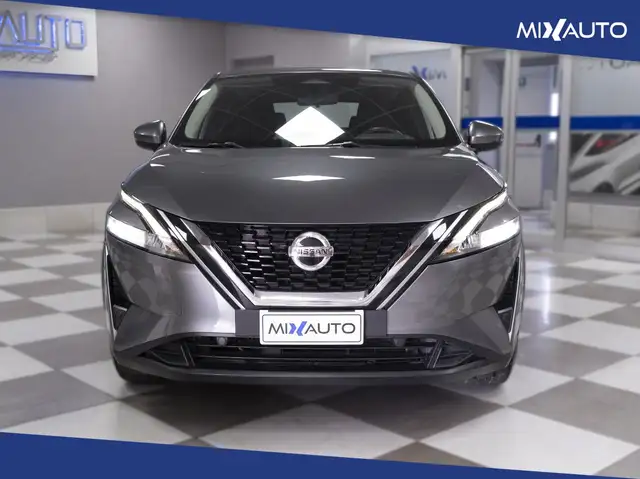 Nissan Qashqai view 2