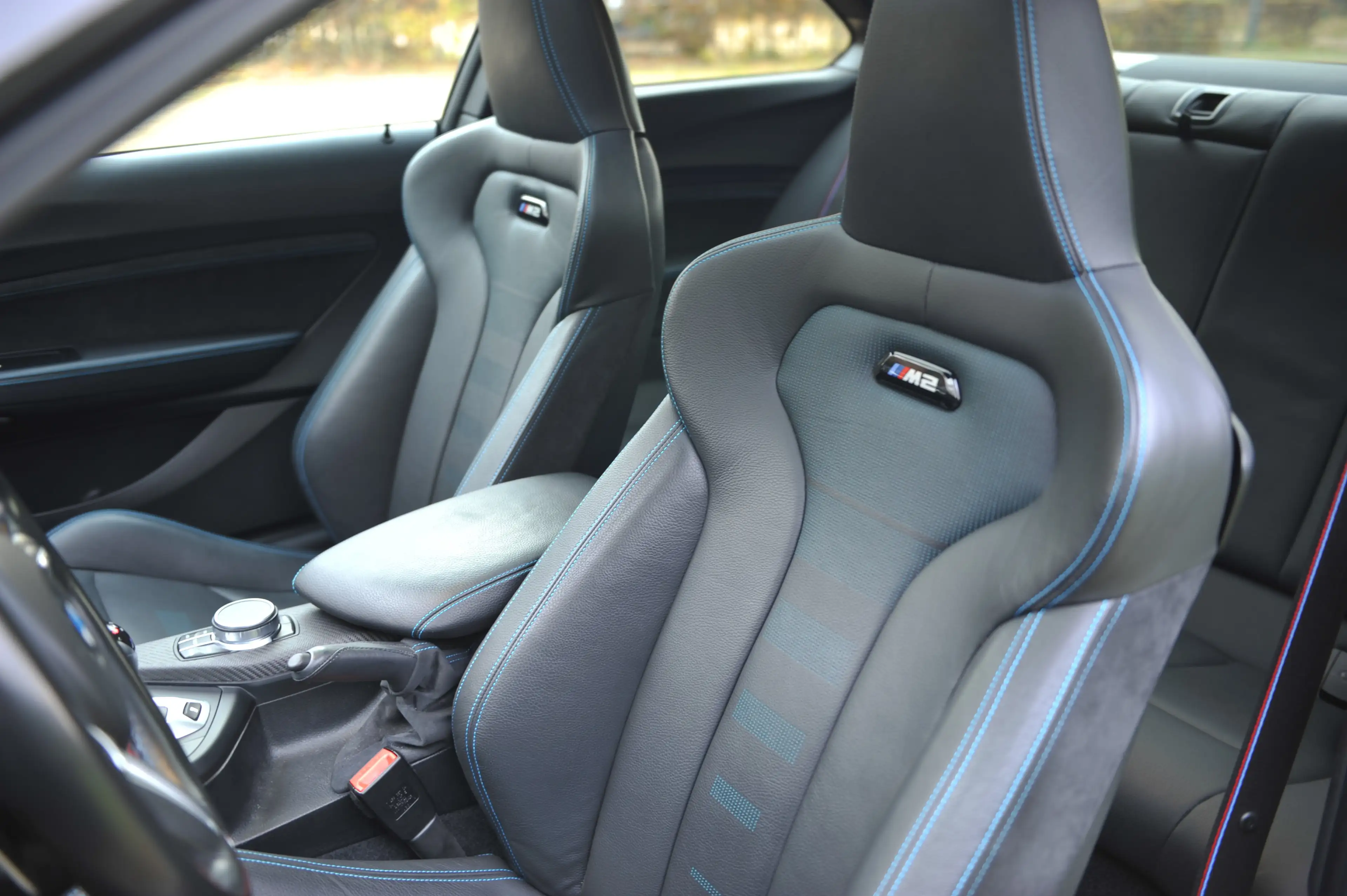 BMW M2 Coupé 3.0 M2 Competition — photo 10