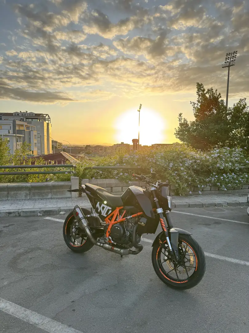 KTM 690 Duke R Czarny - 1