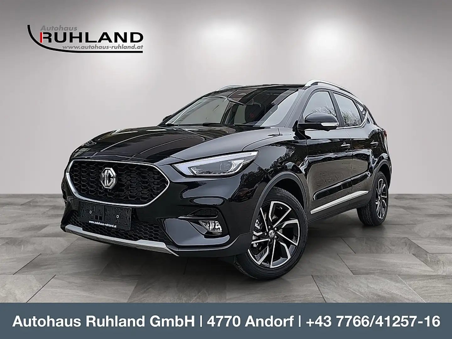 MG ZS 1.5 VTi Luxury Zwart - 1