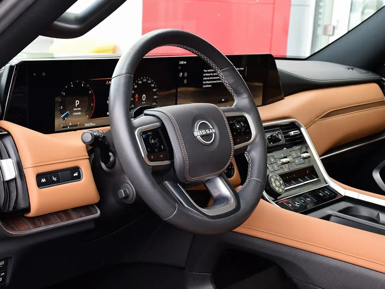 Nissan Armada снимка Nissan Armada